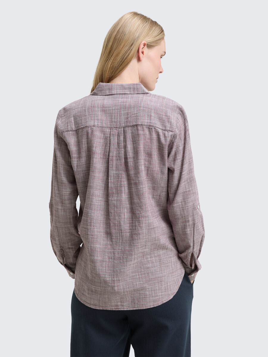 blouse à poches poitrine
