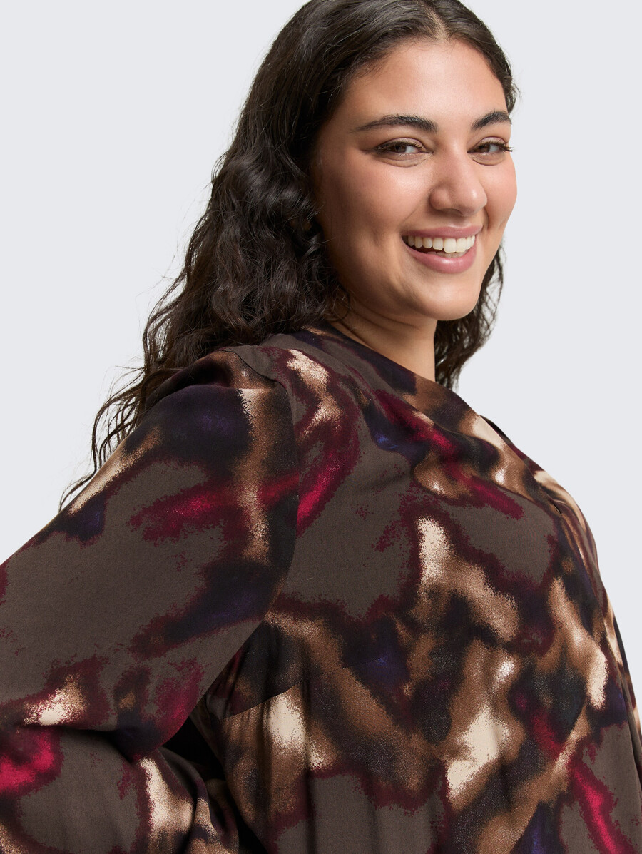 blouse à motifs grande taille