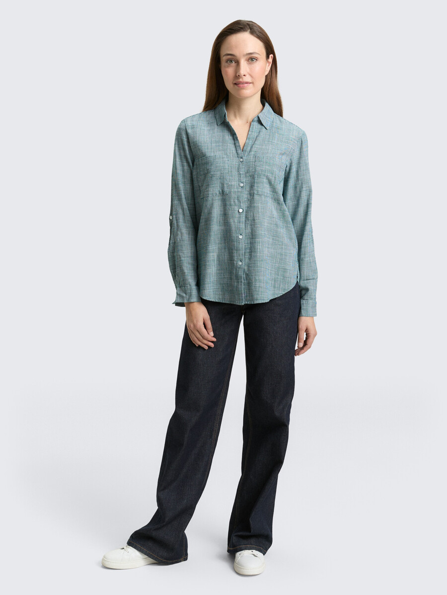 blouse à poches poitrine