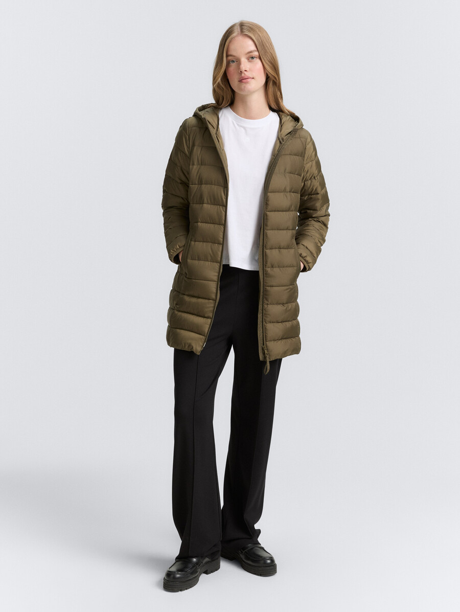 manteau matelassé léger à capuche