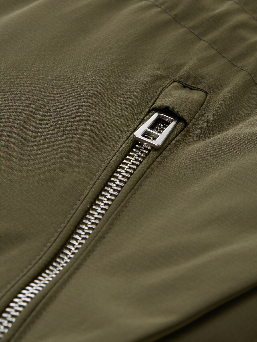 parka dhiver à capuche