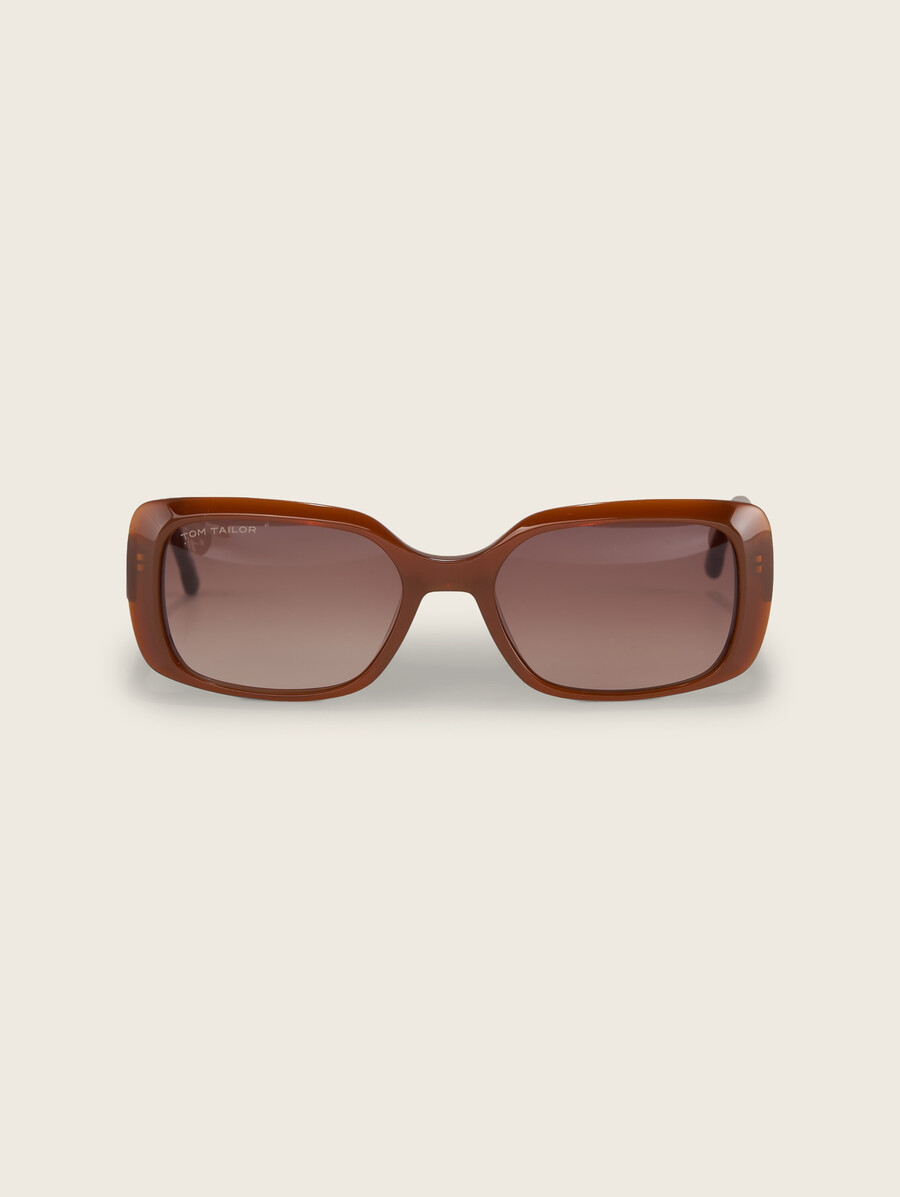 lunettes de soleil caree