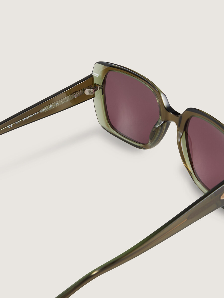 lunettes de soleil papillon