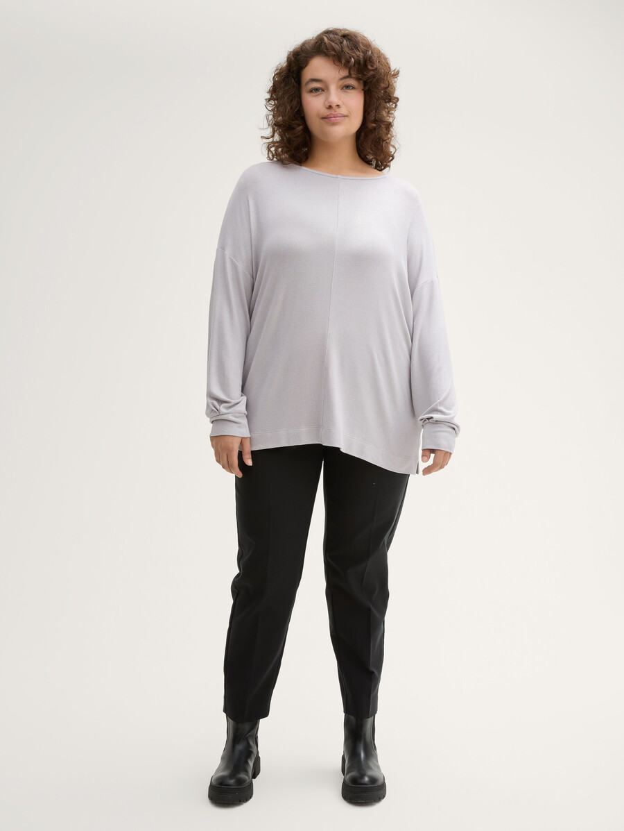 chemise ample à manches longues grande taille avec un effet pailleté subtil.
