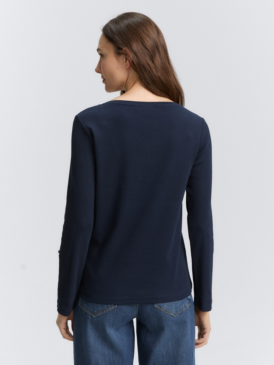chemise à manches longues avec revers