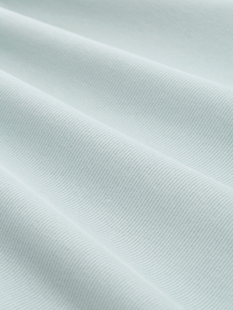 chemise à manches longues coupe ajustée avec texture côtelée