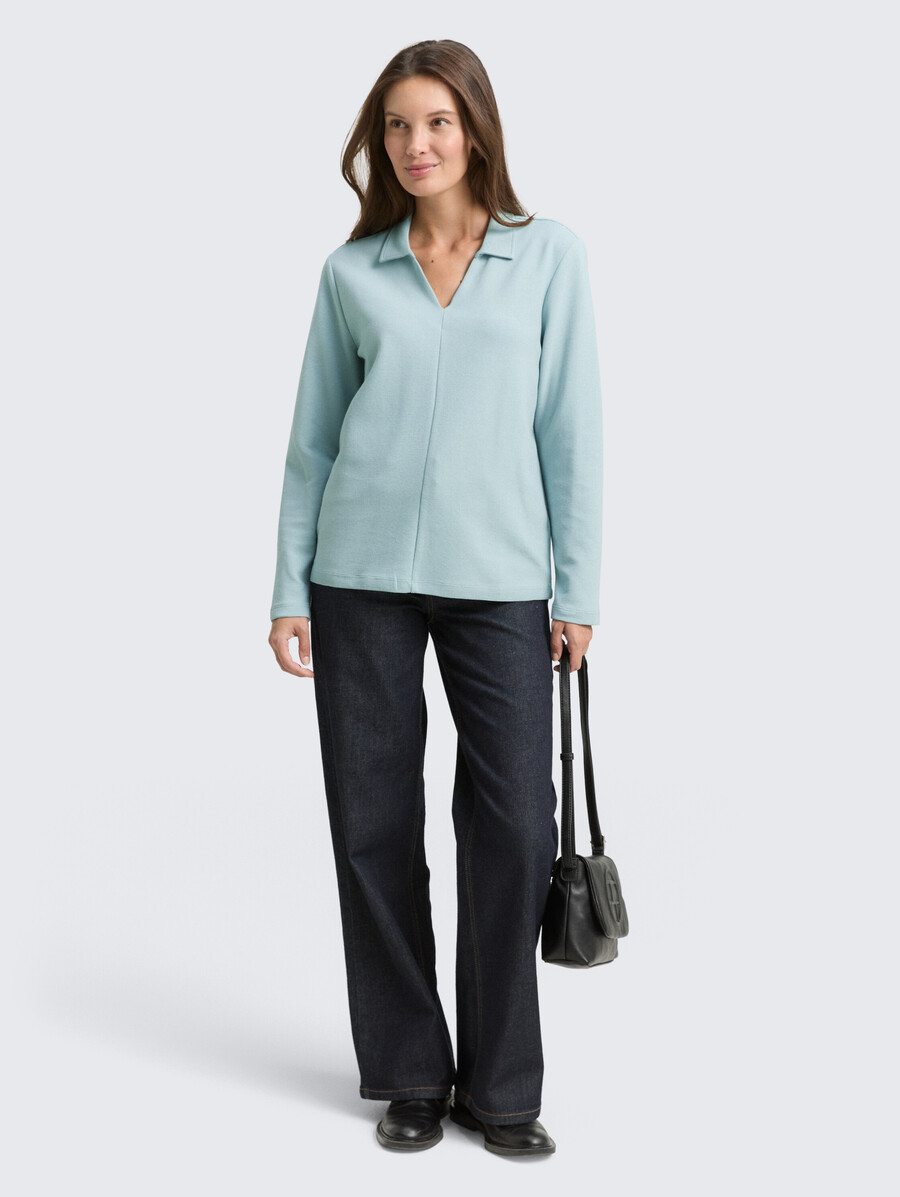 chemise à manches longues et col polo