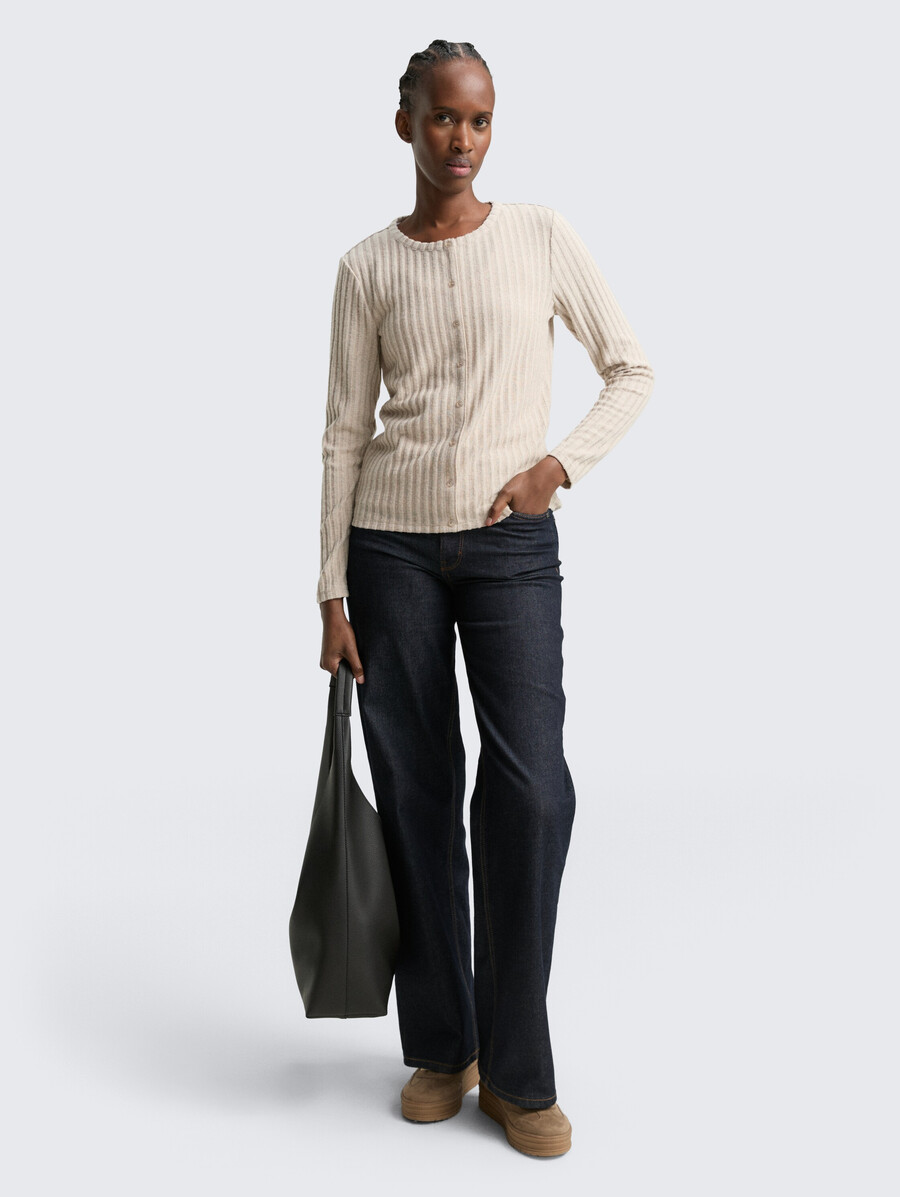 chemise à manches longues coupe ajustée avec patte de boutonnage décorative