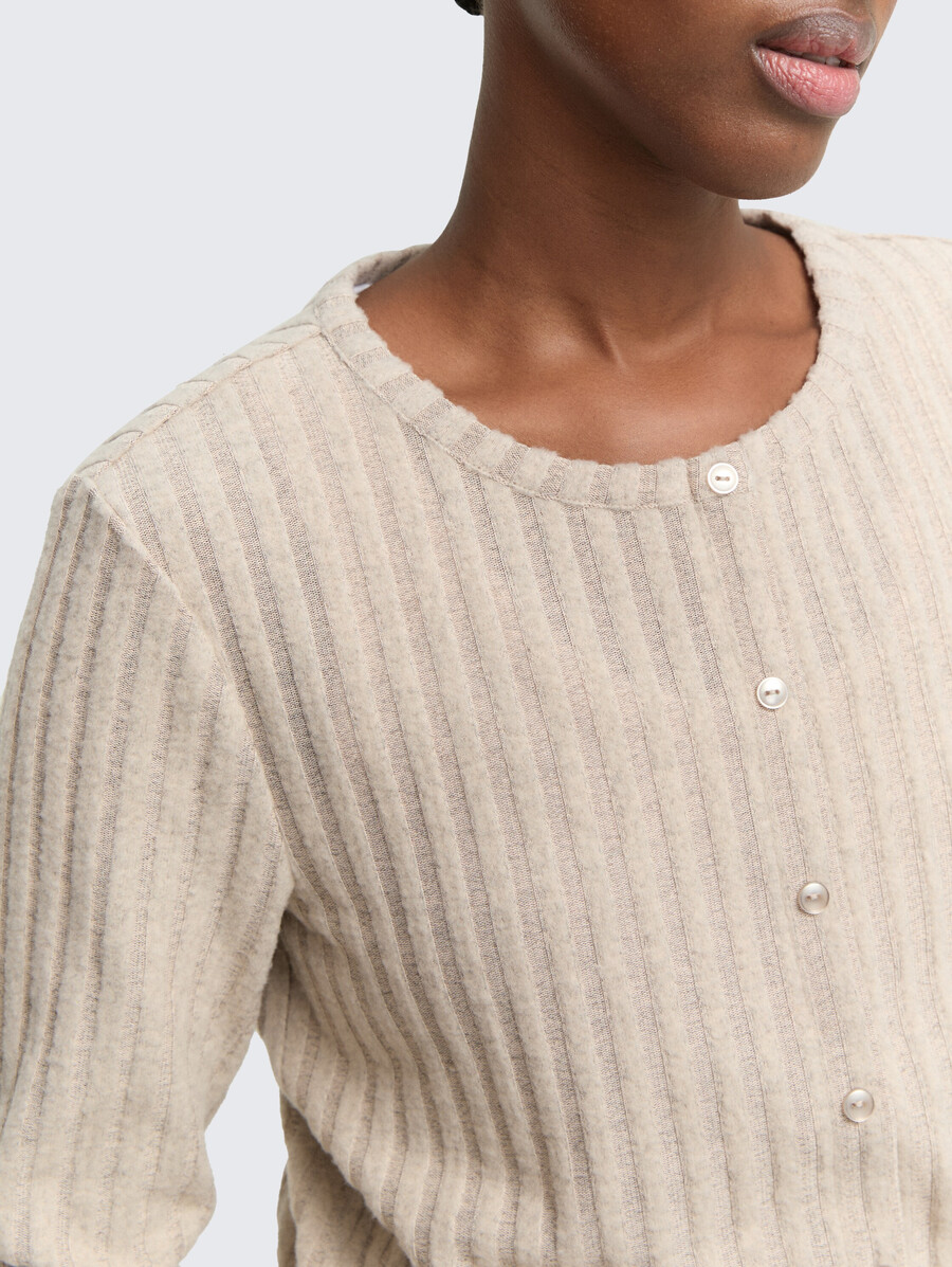 chemise à manches longues coupe ajustée avec patte de boutonnage décorative