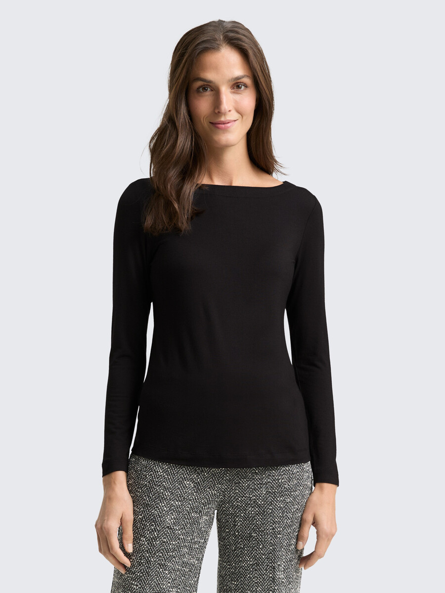 chemise à manches longues coupe ajustée et col bateau