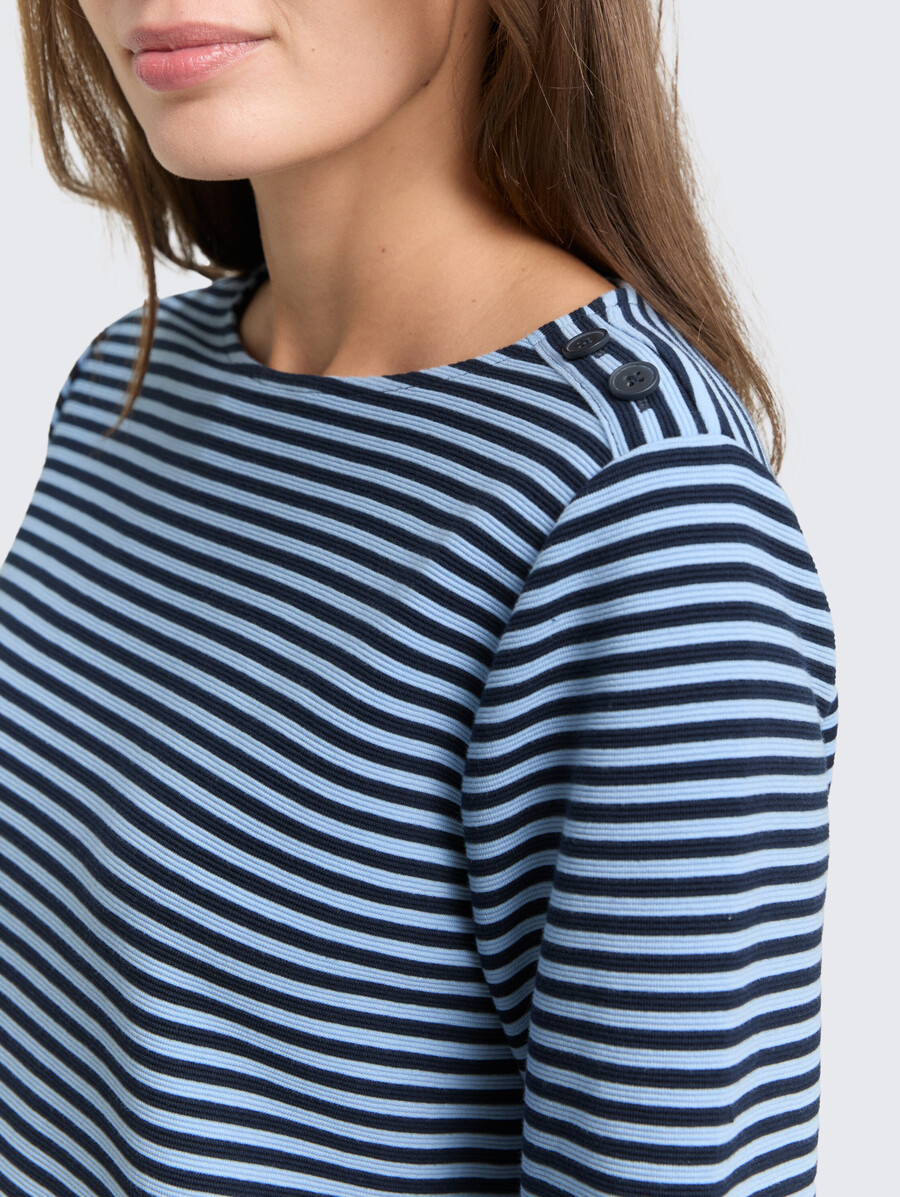 chemise à manches longues avec détails de boutons