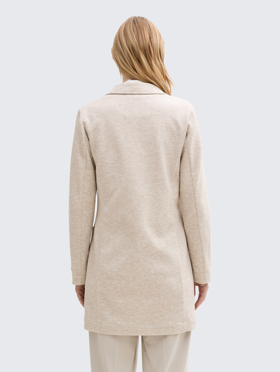 manteau à col à revers