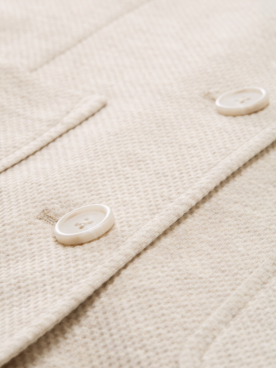 manteau à col à revers