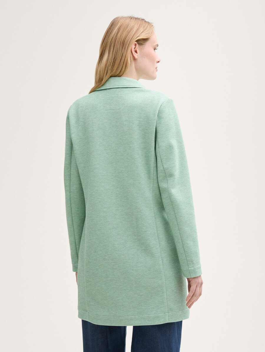 manteau à col à revers