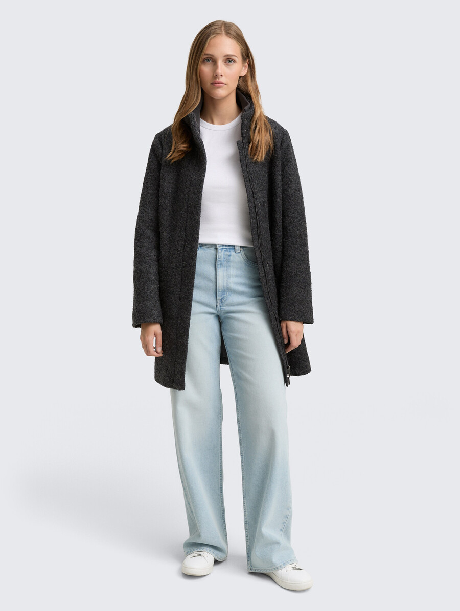 manteau en laine bouclée à col montant