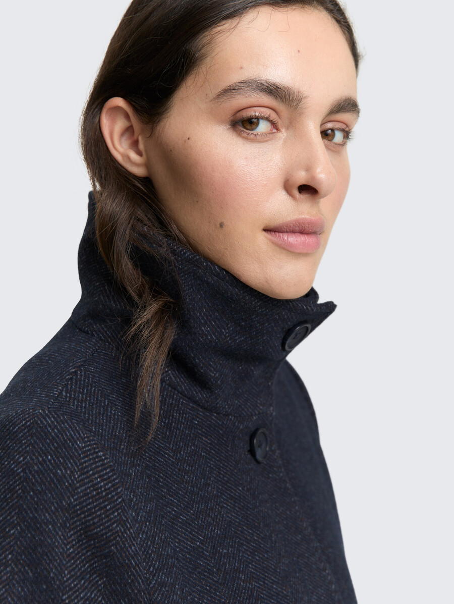 manteau en laine à col montant