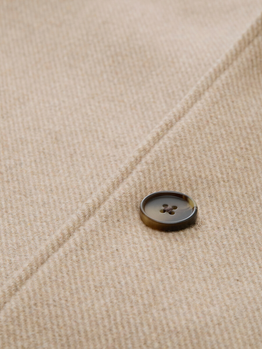 manteau en laine à col à revers