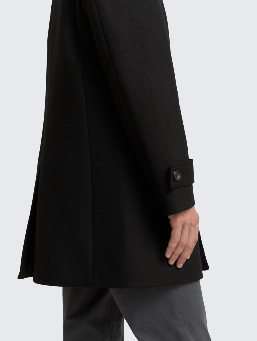 manteau en laine à col à revers