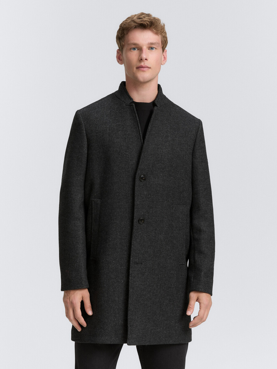 manteau en laine à col montant