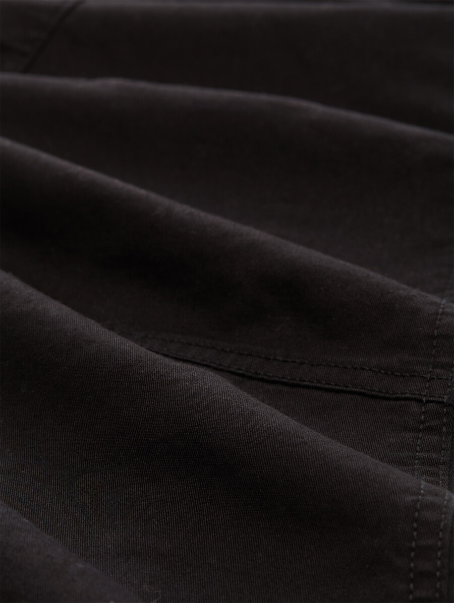 pantalon cargo fuselé classique