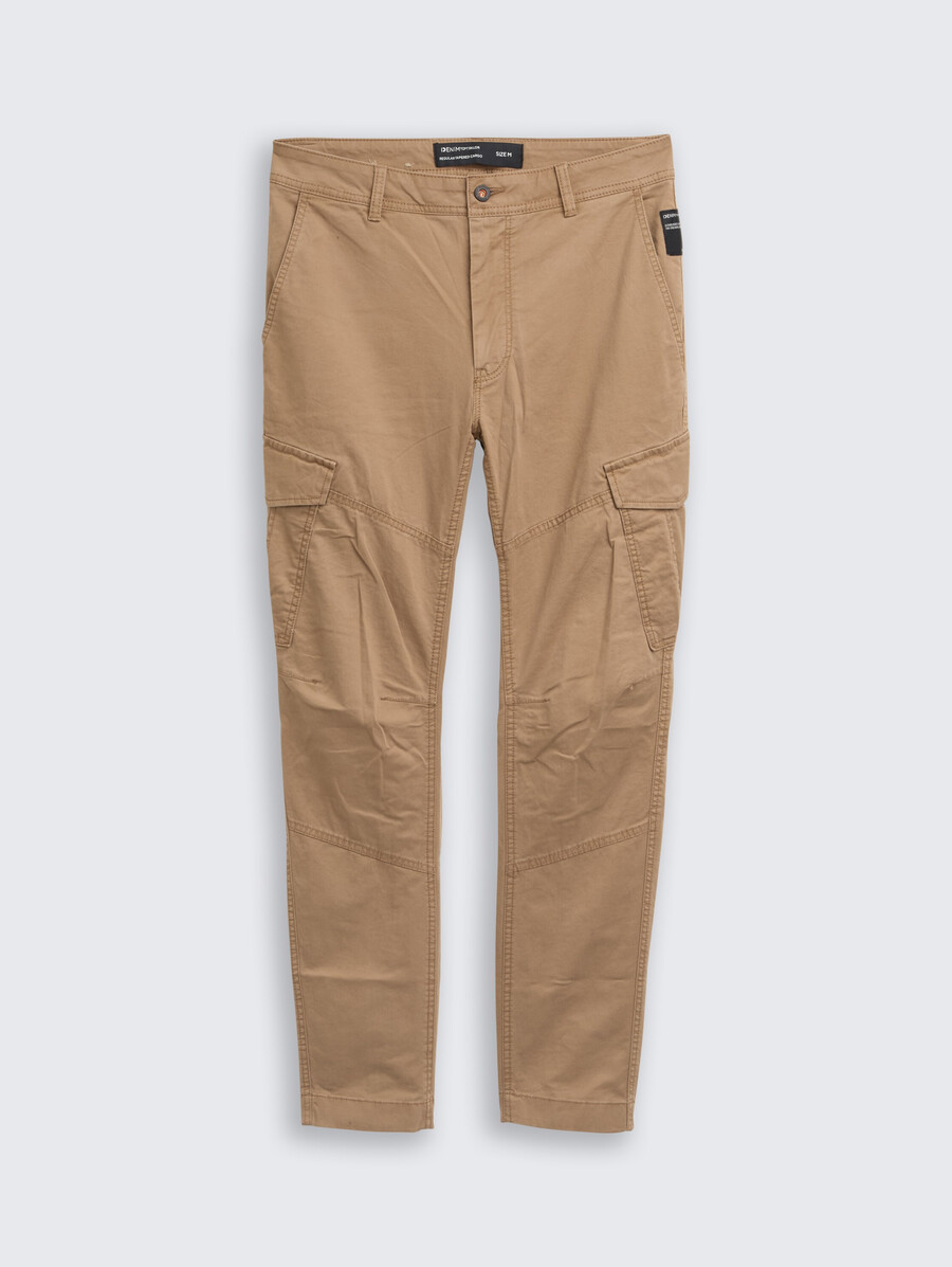 pantalon cargo fuselé classique