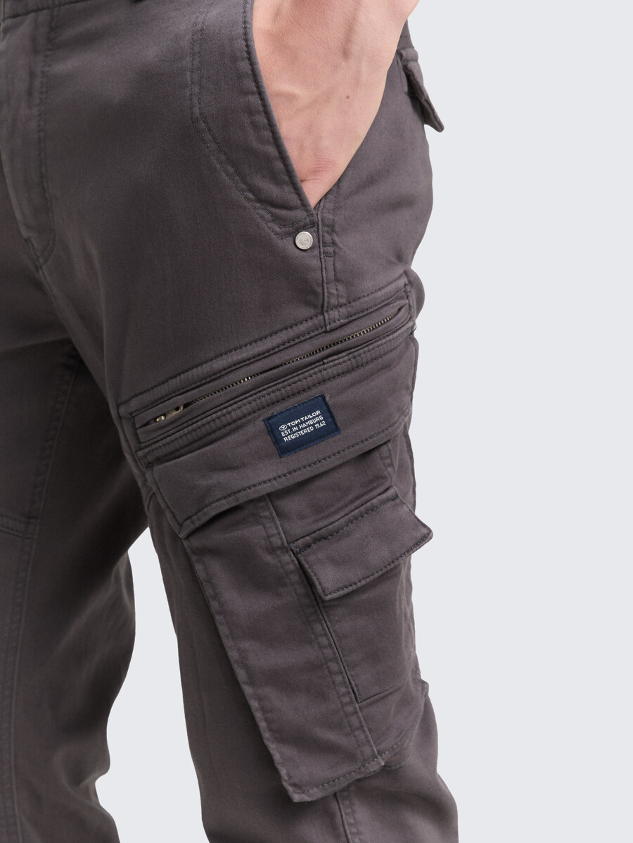 pantalon cargo fuselé extensible