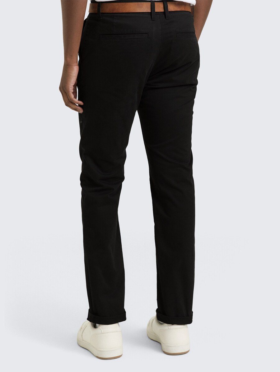 pantalon chino slim avec ceinture