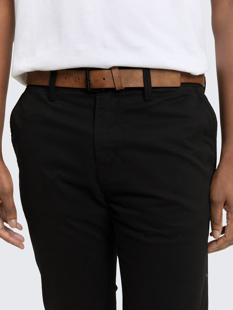pantalon chino slim avec ceinture