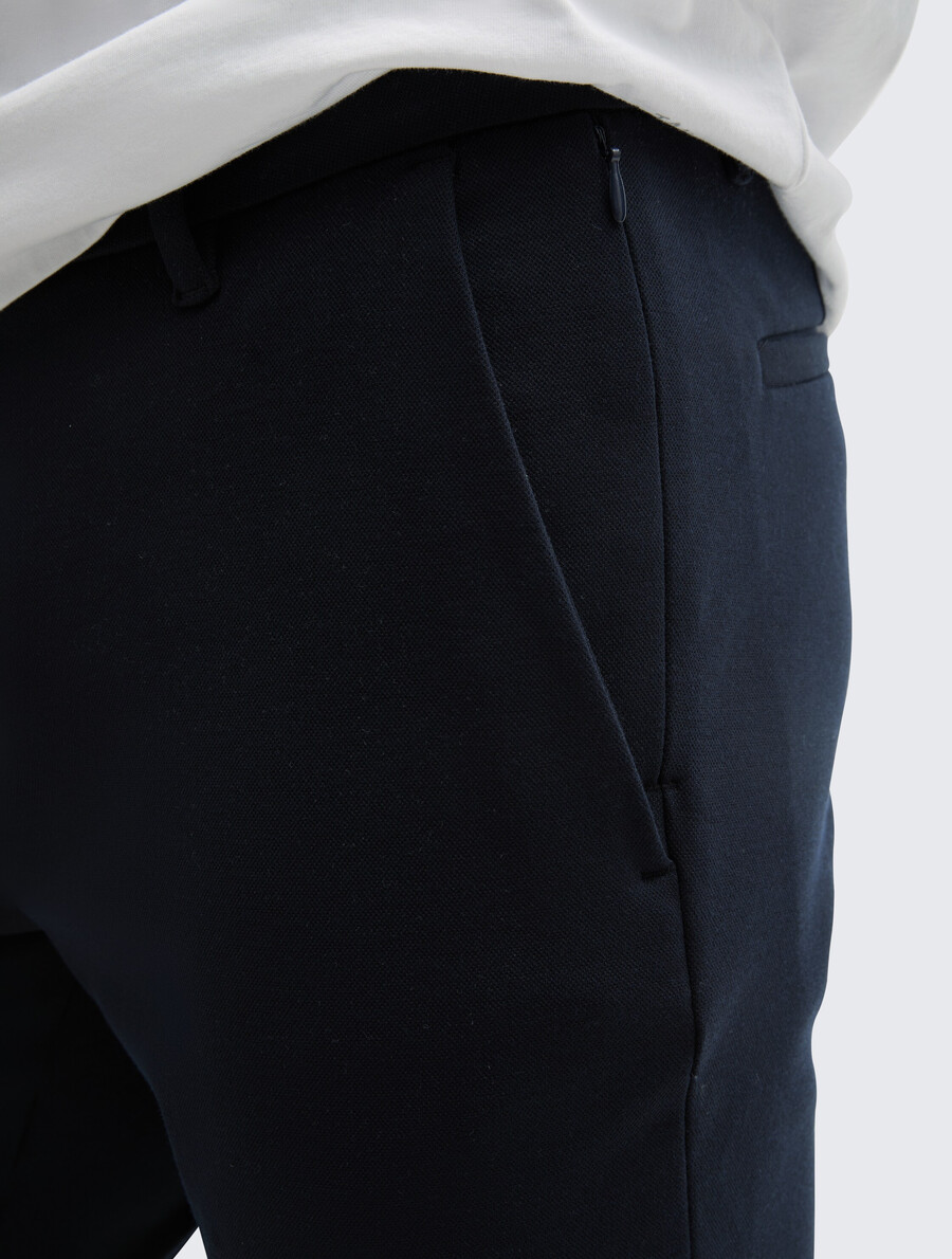 pantalon chino slim tttravis en jersey piqué