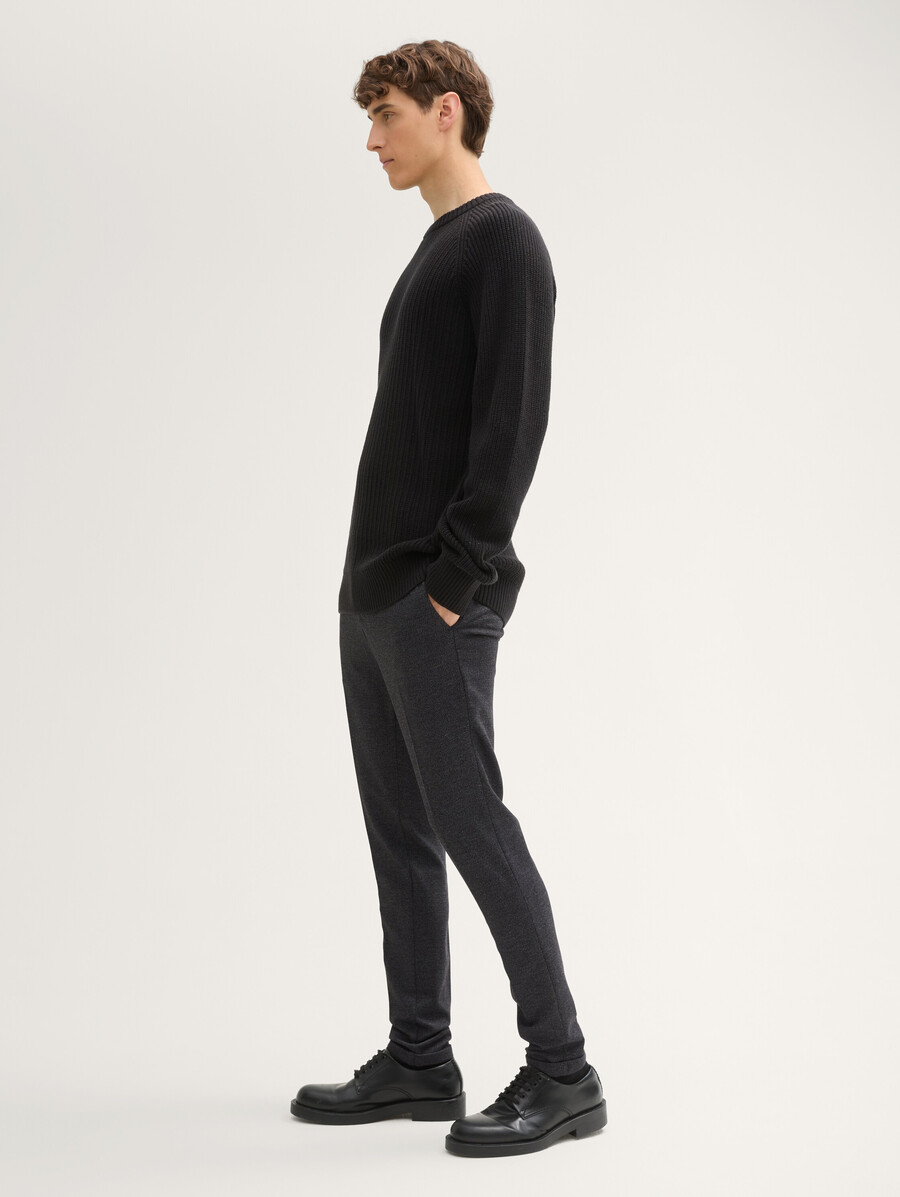 chinos slim en jersey