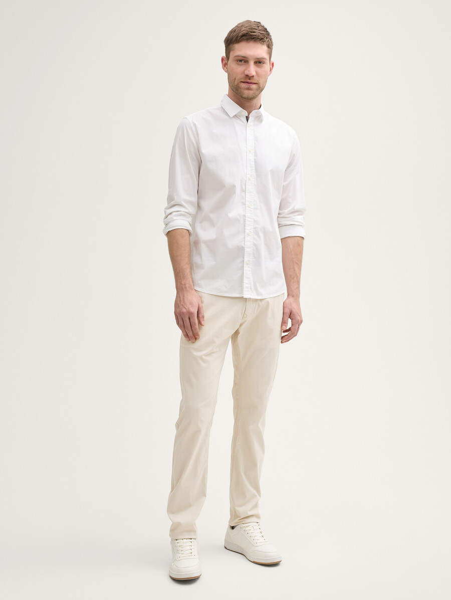 pantalon chino fuselé