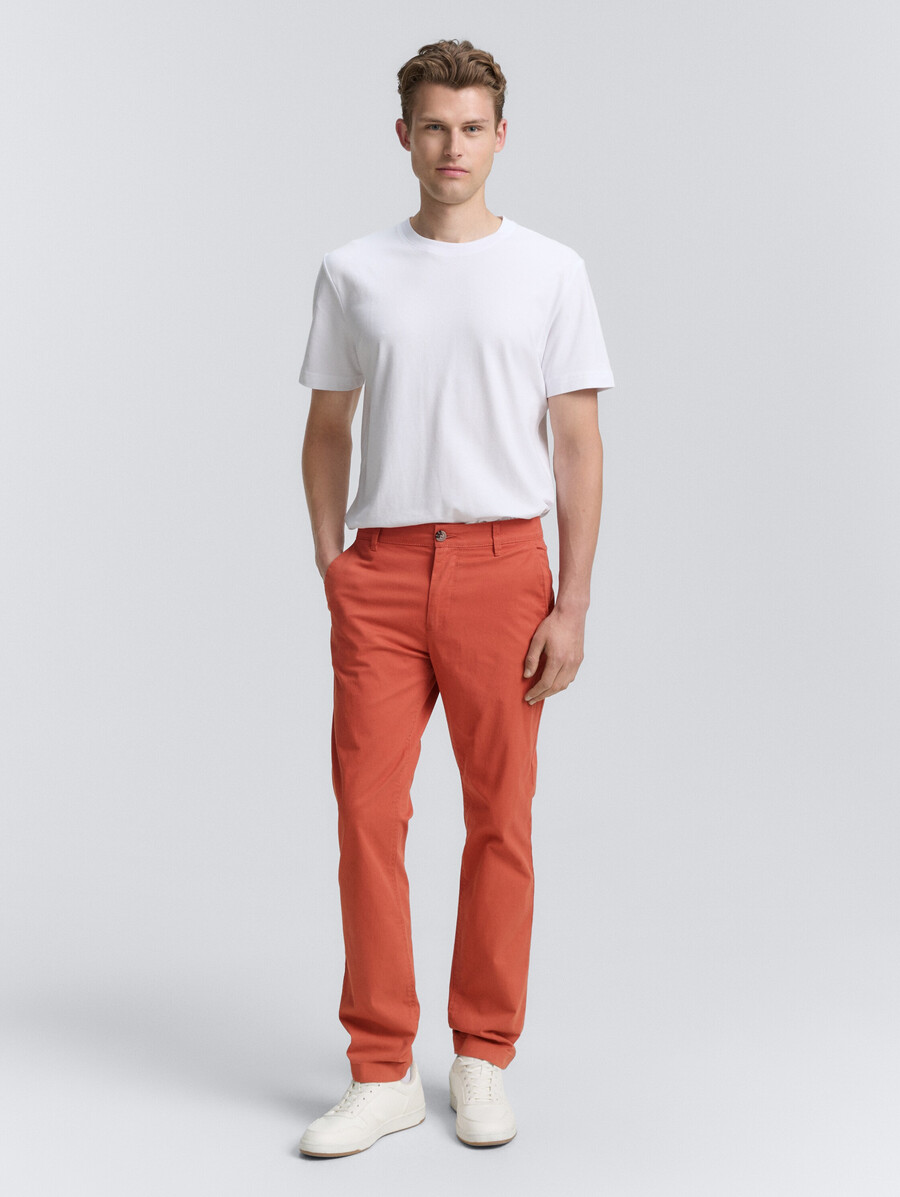 pantalon chino coupe classique