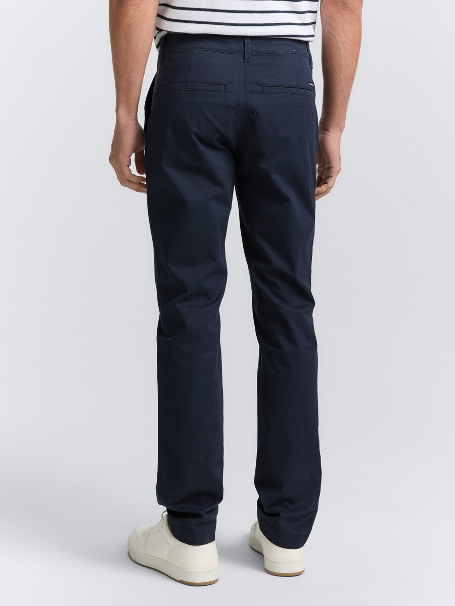 pantalon chino coupe classique
