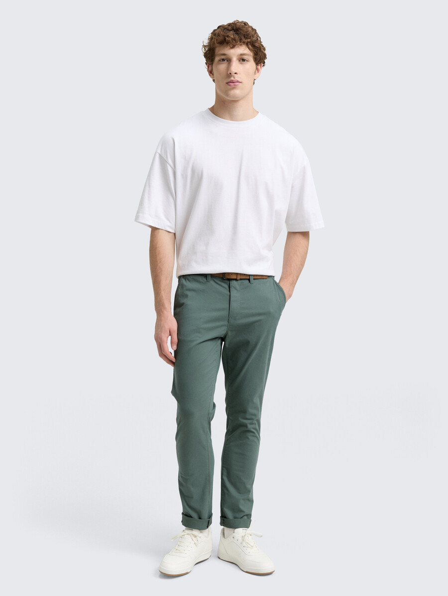 pantalon chino slim avec ceinture