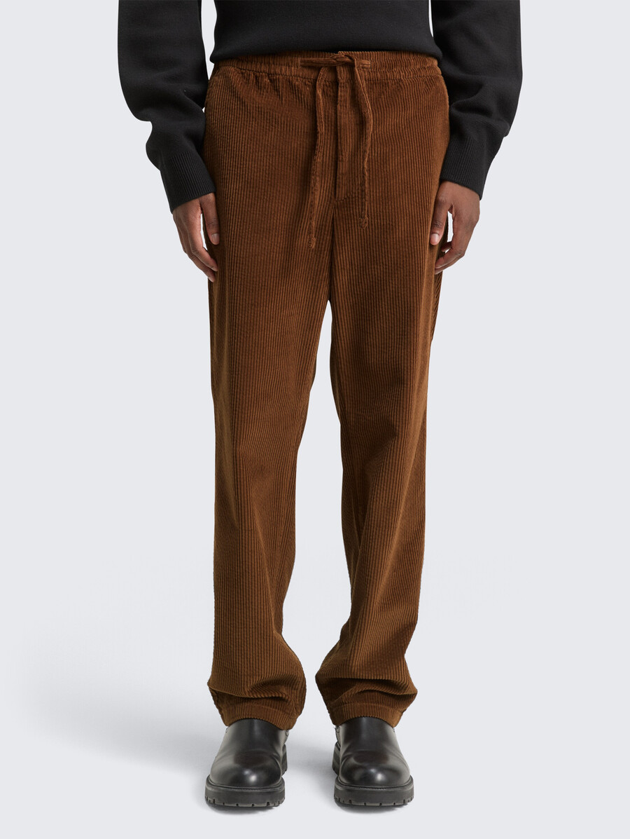 pantalon chino ttrelaxed en velours côtelé