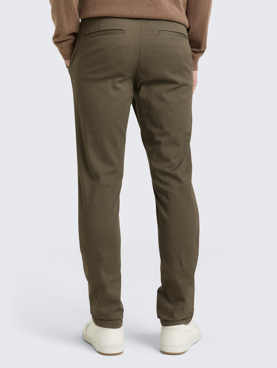 pantalon chino slim tttravis