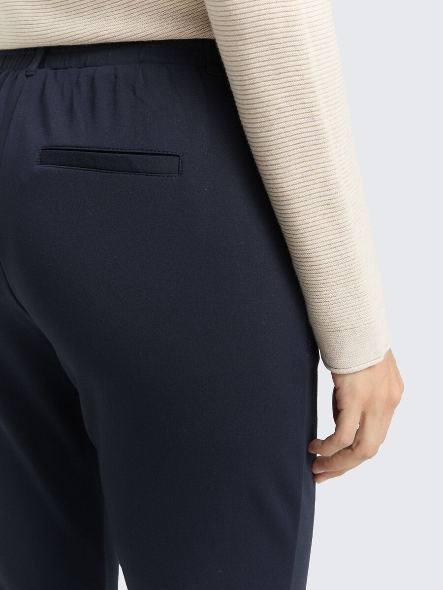 pantalon en matière décontractée