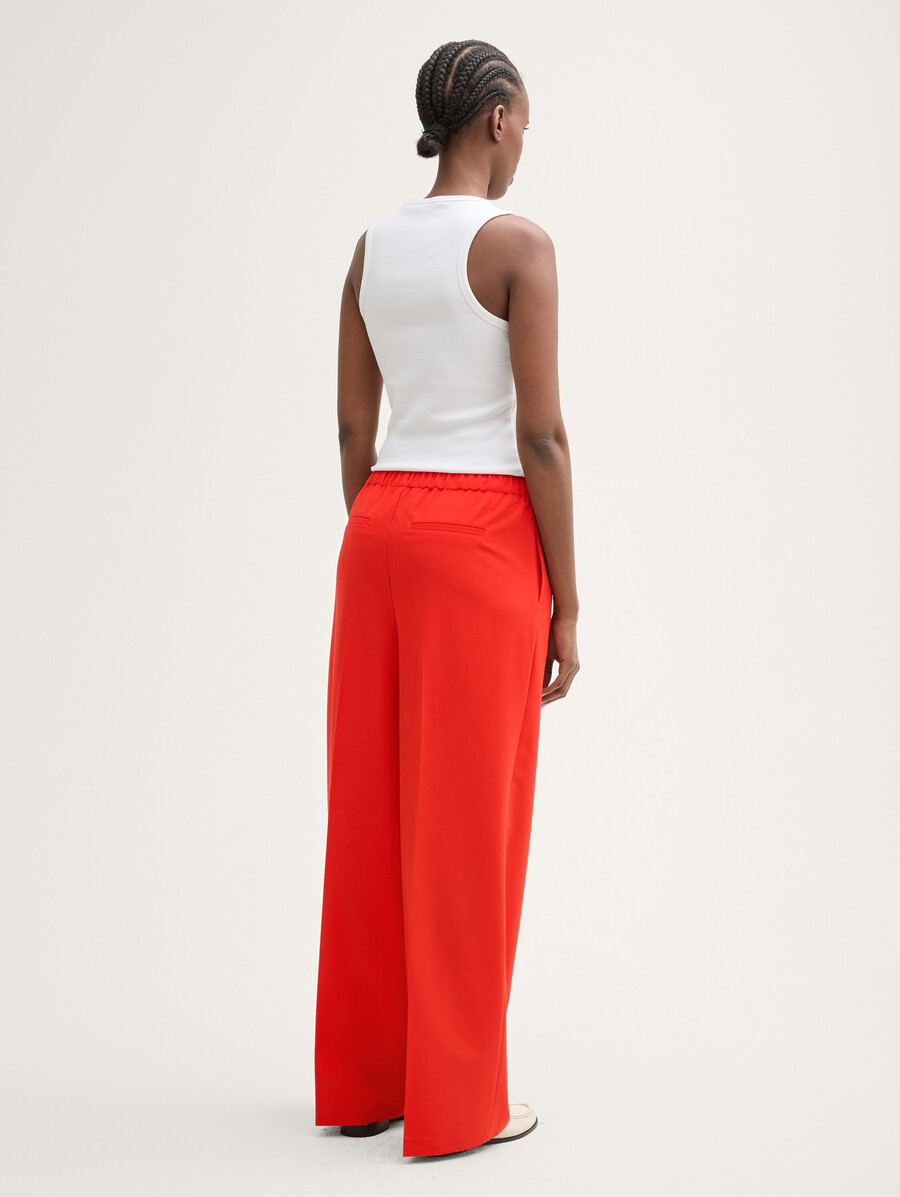 pantalon à jambes larges