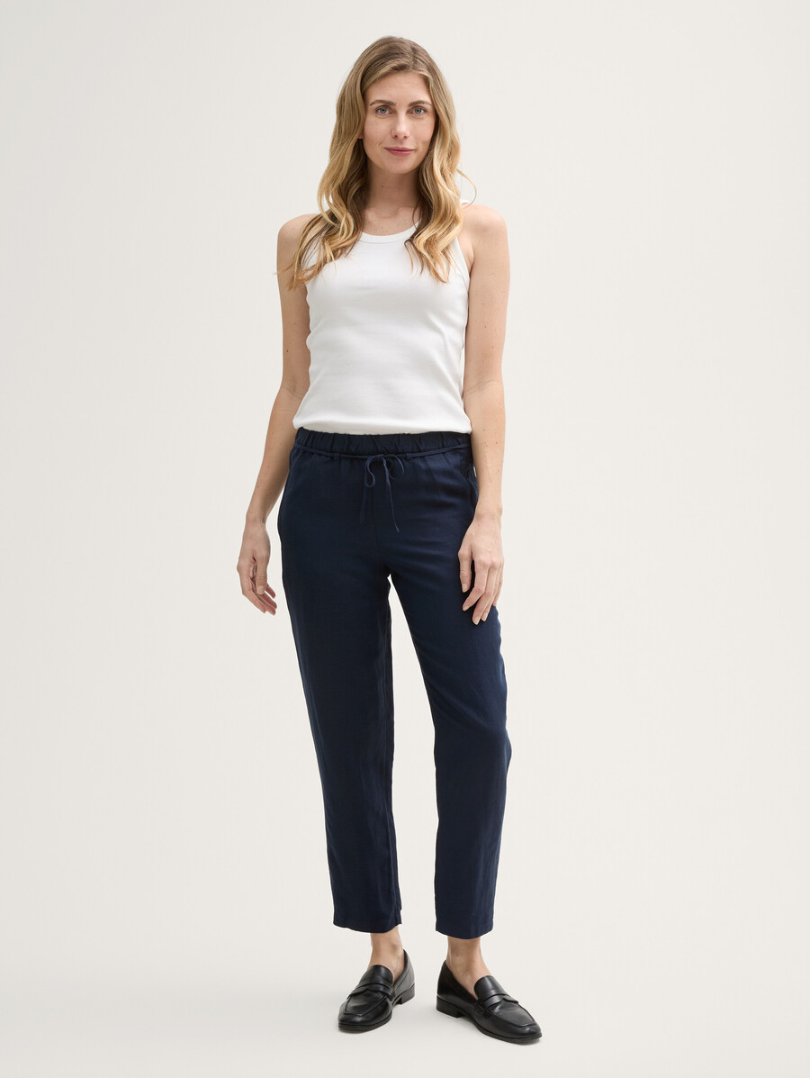 pantalon ample et slim en lin