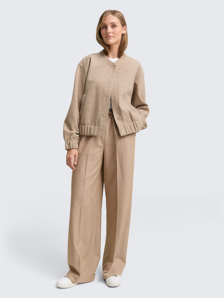 pantalon à jambes larges avec cordon de serrage