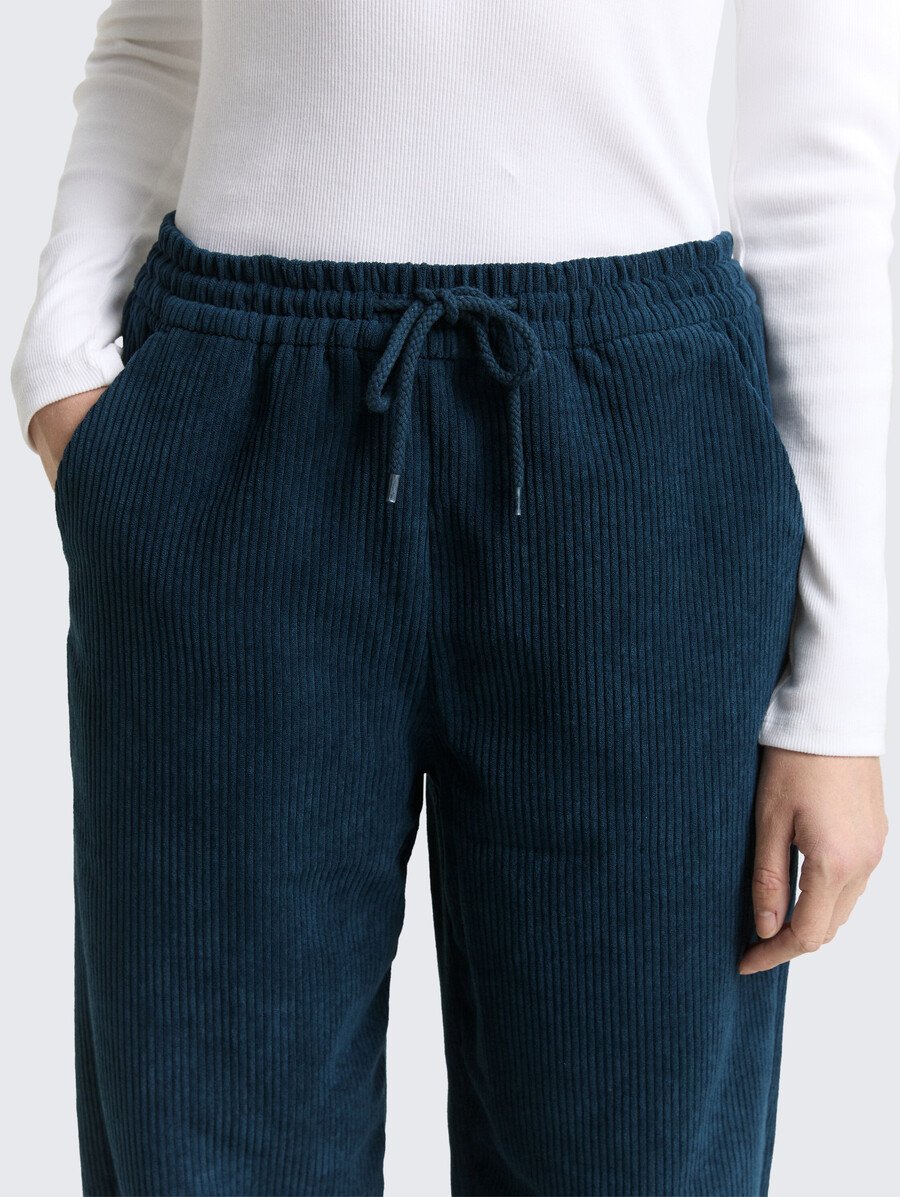 pantalon en velours côtelé avec cordon de serrage
