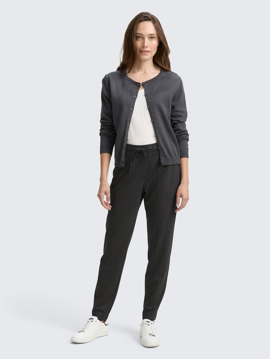 pantalon ample à fines rayures