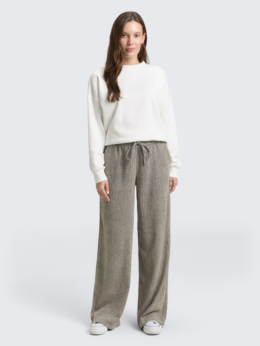 pantalon large et ample