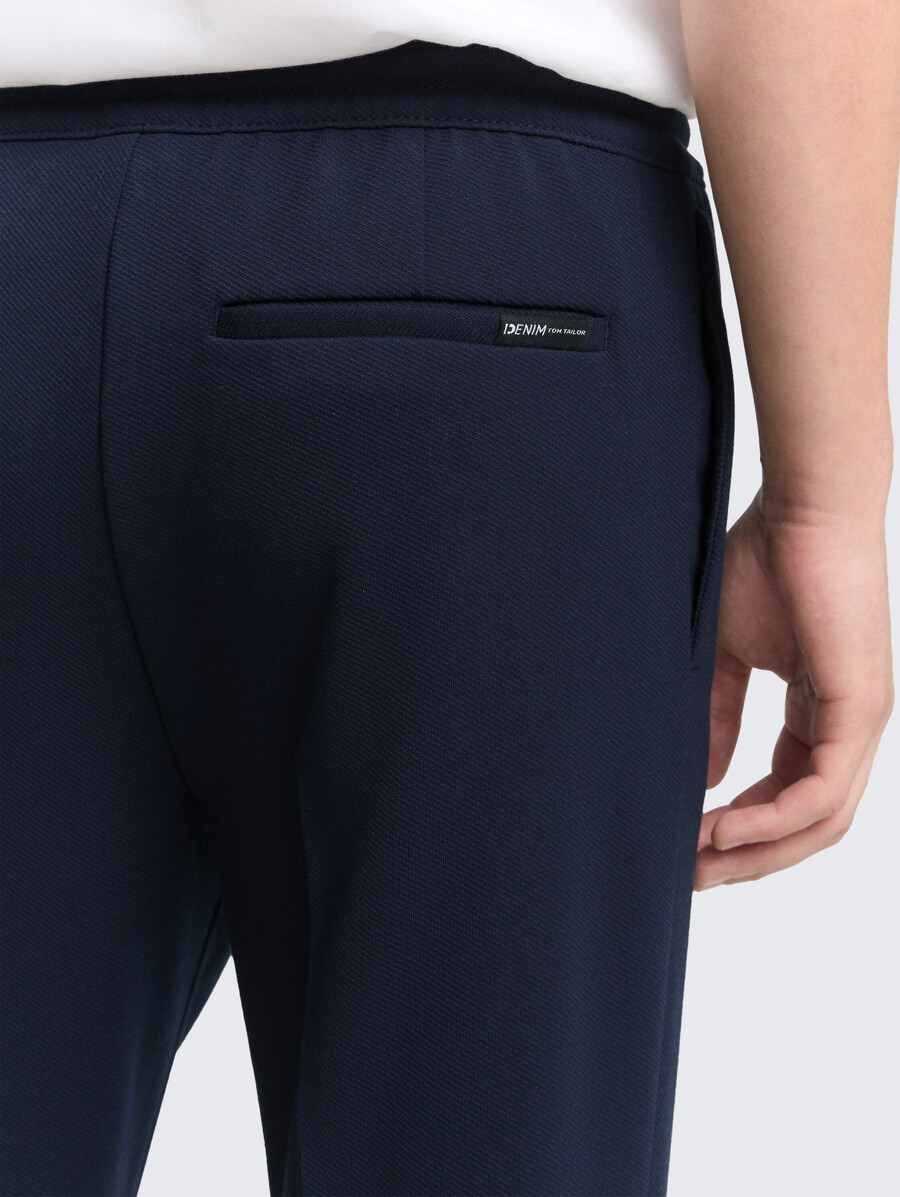 pantalon tttapered