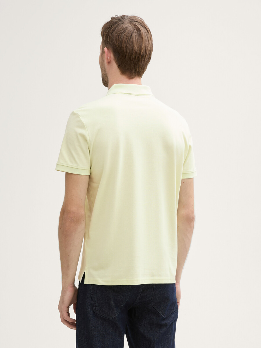 polo en piqué avec logo brodé
