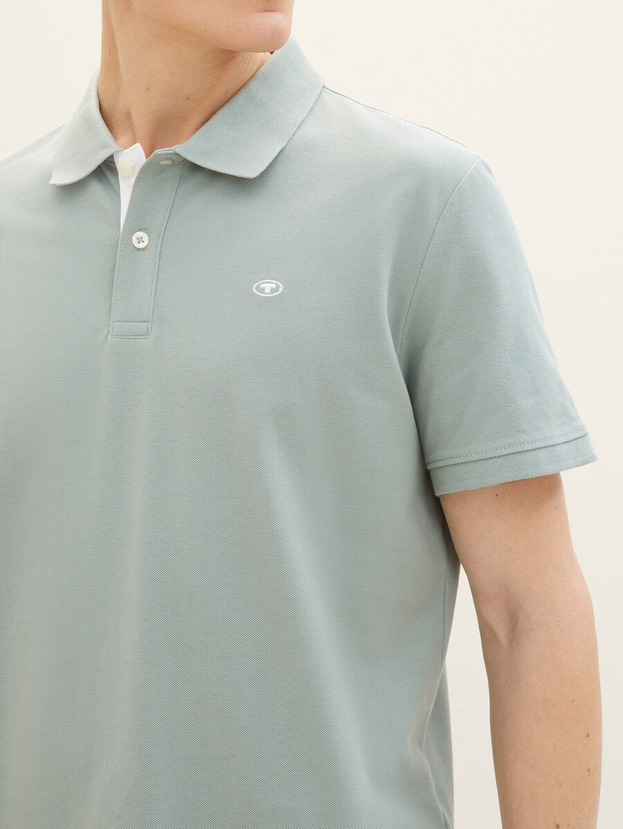 polo en piqué avec logo brodé