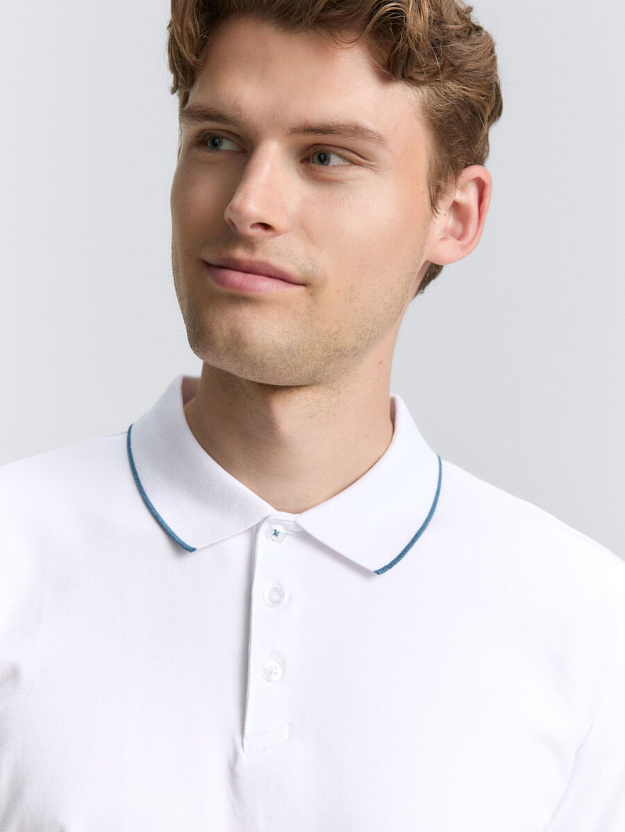 polo en jersey coupe ajustée et extensible
