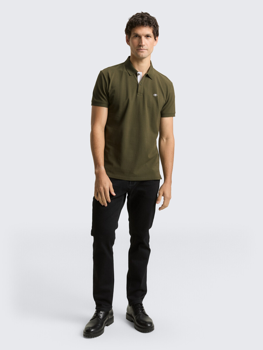 polo en piqué avec logo brodé