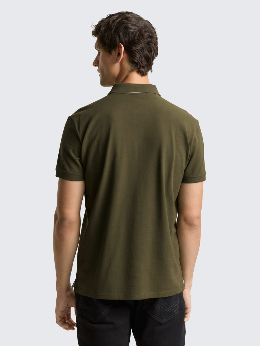 polo en piqué avec logo brodé