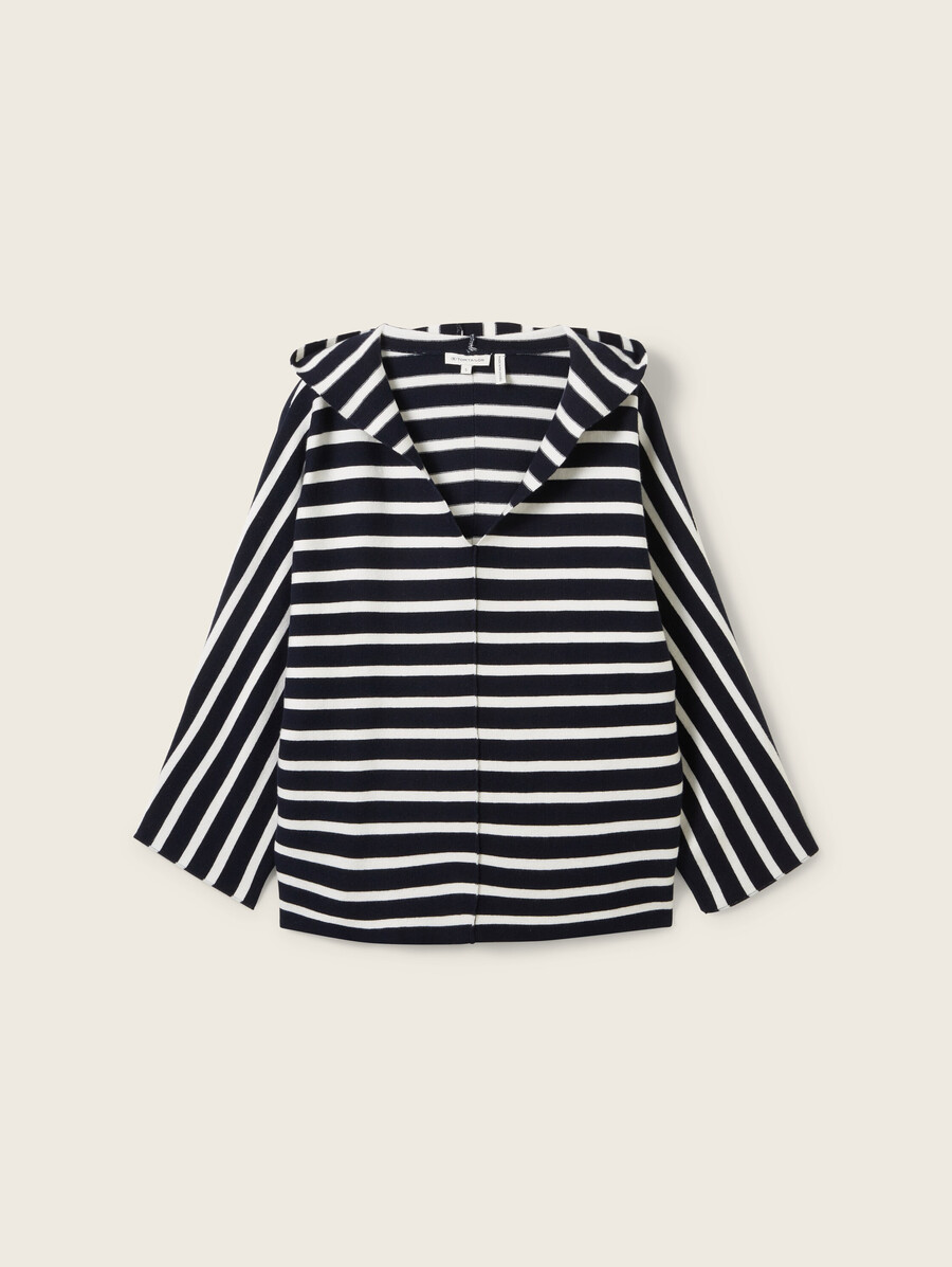 pull ample en maille à capuche
